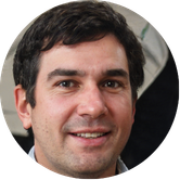 Andrés R